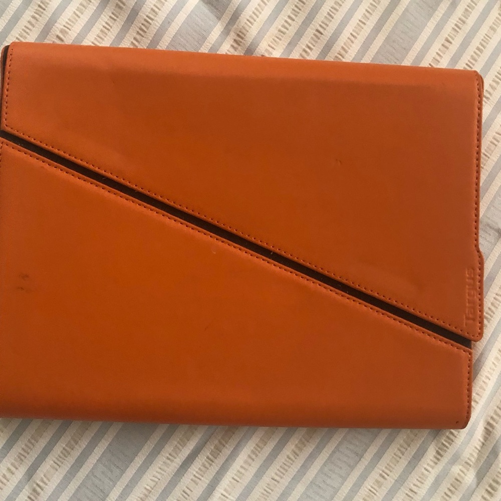 Targus Orange Leather I-Pad/Tablet Carrying Case